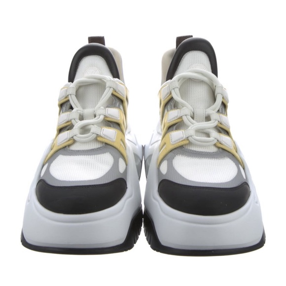 LOUIS VUITTON ARCHLIGHT PLATFORM SNEAKERS - Picture 4 of 6